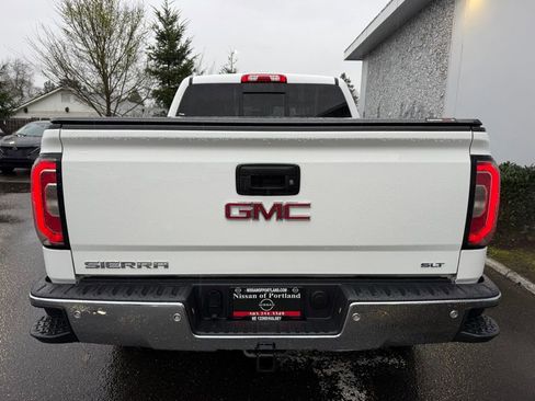 Used 2018 GMC Sierra 1500 SLT image 9