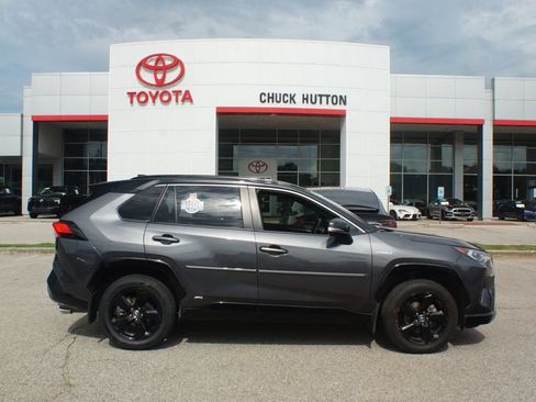 Used 2020 Toyota RAV4 XSE w/ XSE Grade Weather Package AWD/4WD image 1
