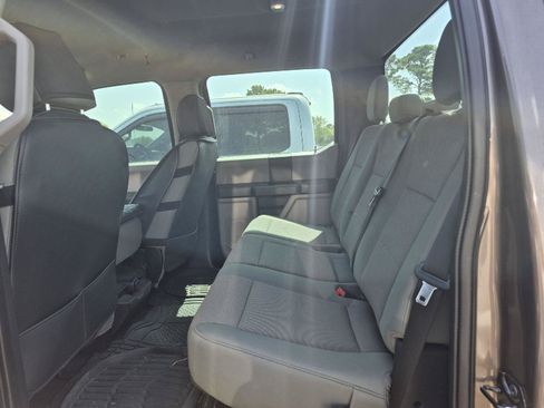 Used 2020 Ford F250 XL w/ STX Appearance Package AWD/4WD image 8