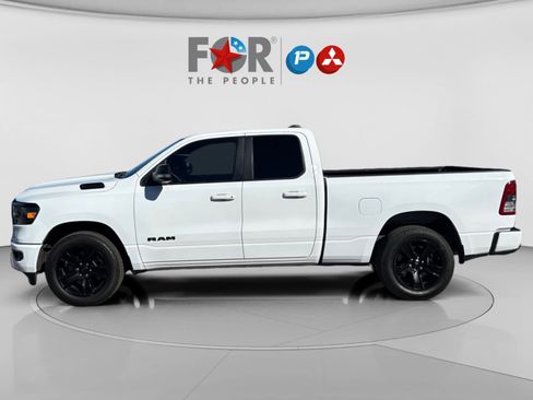 Used 2022 RAM 1500 Big Horn w/ Night Edition image 2