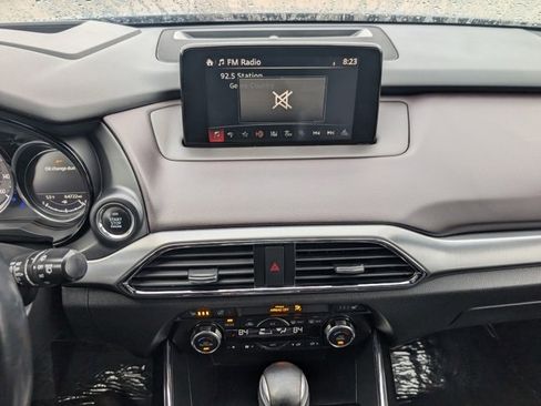 Used 2018 MAZDA CX-9 Grand Touring image 12