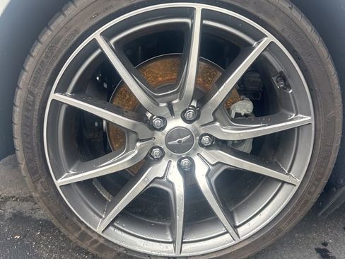 Used 2023 Genesis G70 2.0T image 6