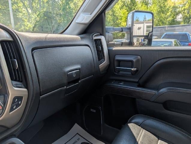 Used 2017 GMC Sierra 3500 Denali AWD/4WD image 33