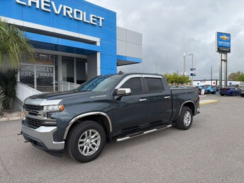 Used 2020 Chevrolet Silverado 1500 LT w/ All-Star Edition image 11