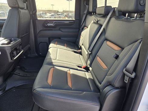 New 2026 GMC Sierra 2500 AT4 w/ Technology Package image 5