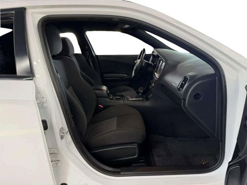 Used 2021 Dodge Charger R/T w/ Blacktop Package image 12