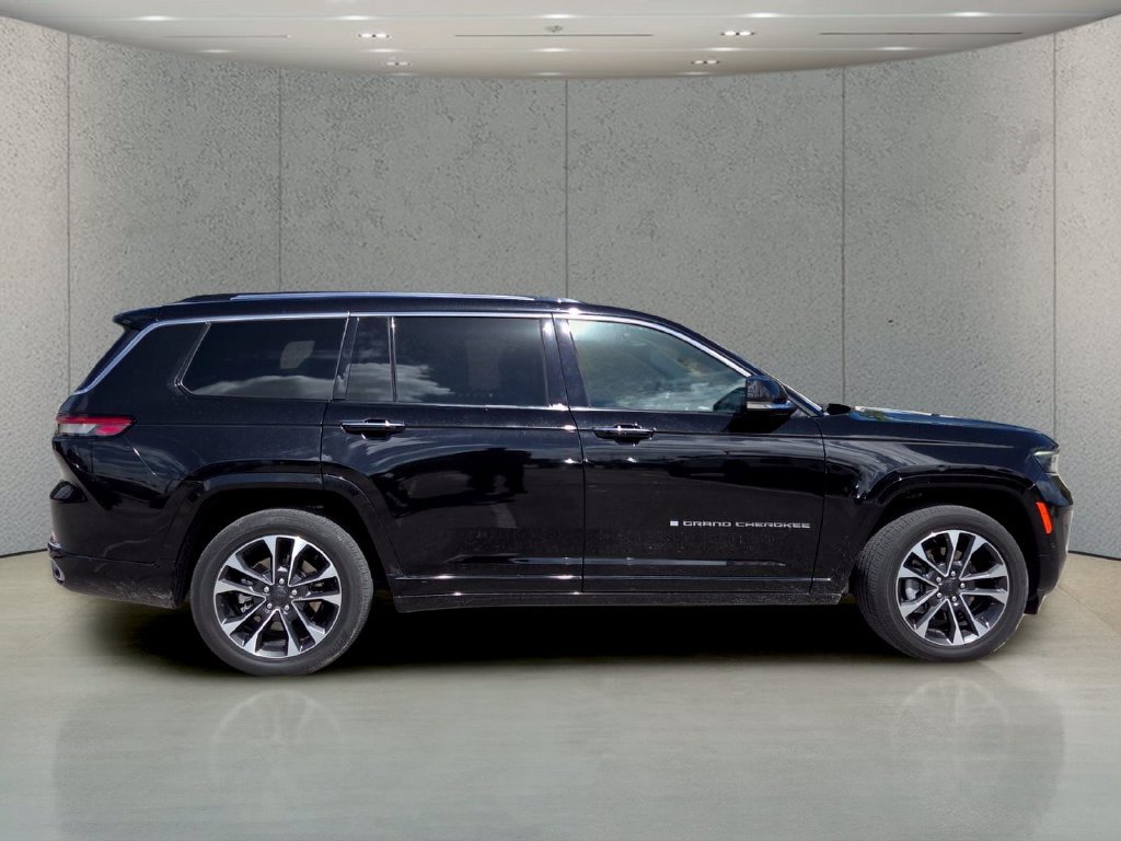 Used 2023 Jeep Grand Cherokee L Overland AWD/4WD image 4