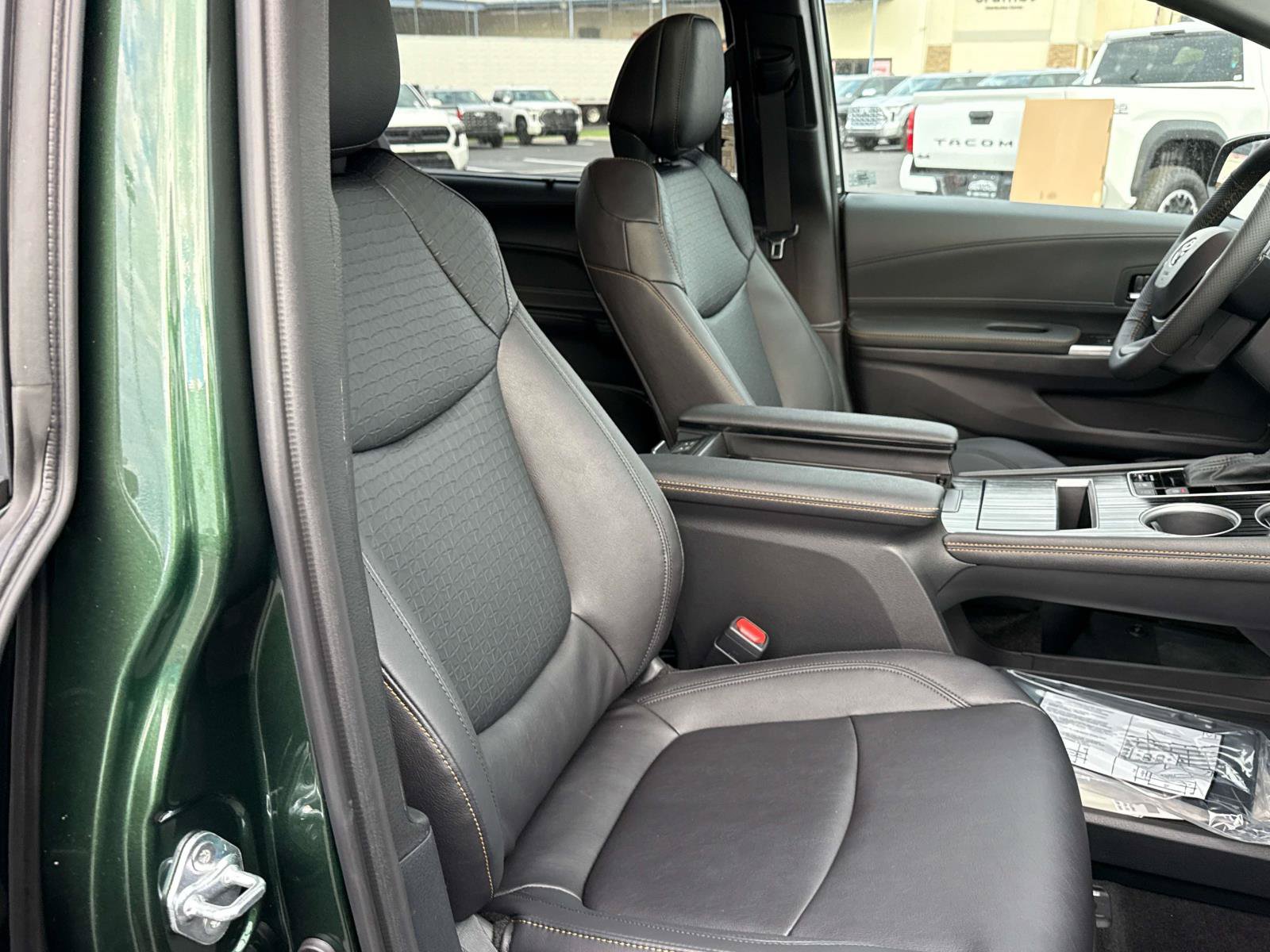 New 2026 Toyota Sienna XLE Woodland Edition AWD/4WD image 16