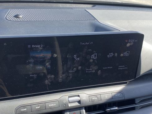 Used 2025 Kia K4 LXS image 8