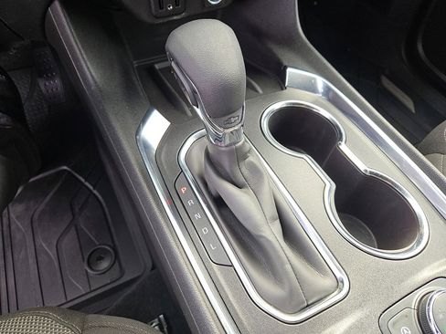 Certified 2023 Chevrolet Traverse LT image 12