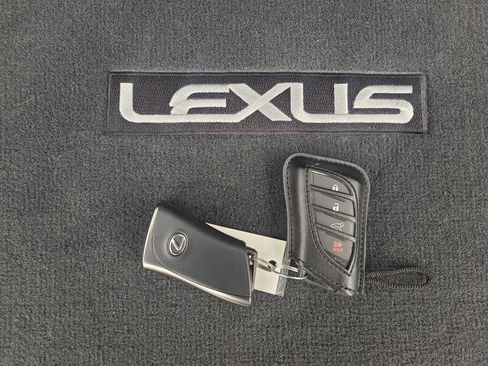 Used 2024 Lexus RX 350 Premium image 32