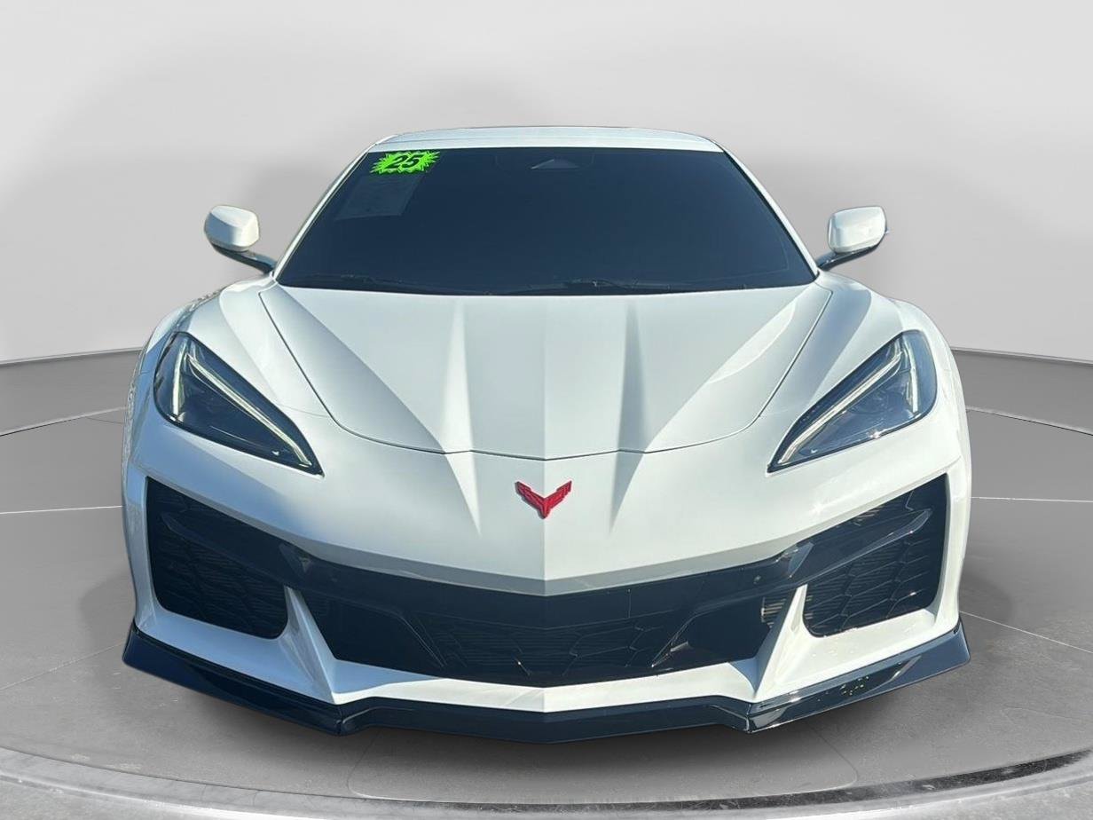 Used 2025 Chevrolet Corvette Z06 w/ Stealth Interior Trim Package RWD image 14