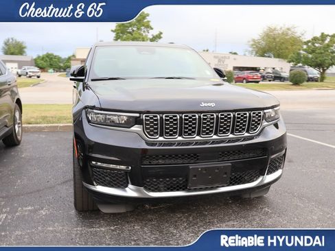 Used 2024 Jeep Grand Cherokee L Summit AWD/4WD image 4