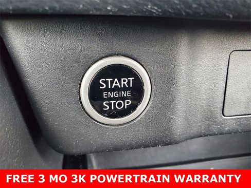 Used 2022 Nissan Rogue S image 16