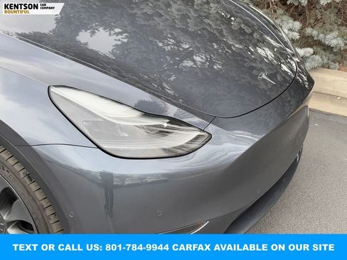Used 2022 Tesla Model Y Performance image 15