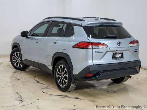 Used 2023 Toyota Corolla Cross AWD Hybrid image 10