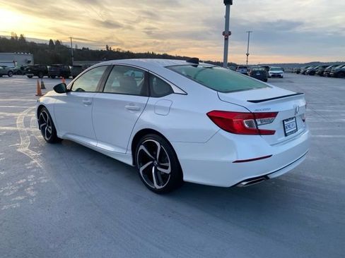 Certified 2022 Honda Accord Sport image 10