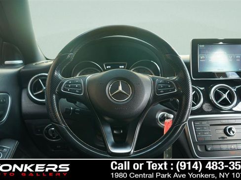 Used 2015 Mercedes-Benz CLA 250 image 51