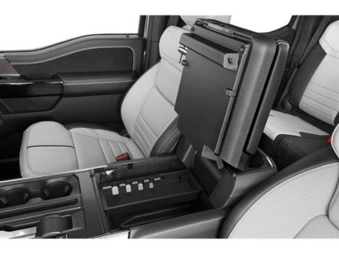 Used 2025 Ford F150 Lightning Platinum image 13