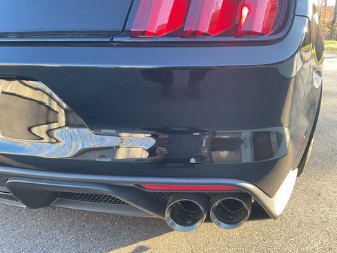 Used 2016 Ford Mustang Shelby GT350 w/ Track Package RWD image 29