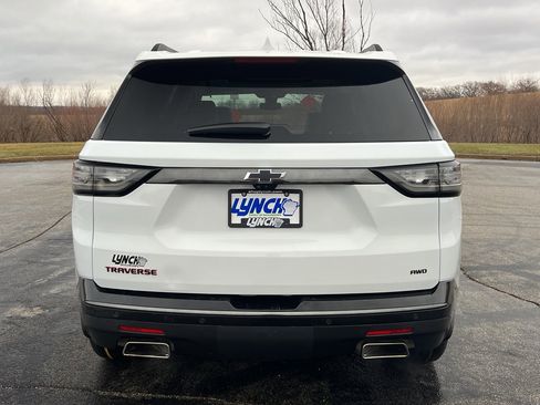 Used 2021 Chevrolet Traverse Premier w/ Redline Edition image 3