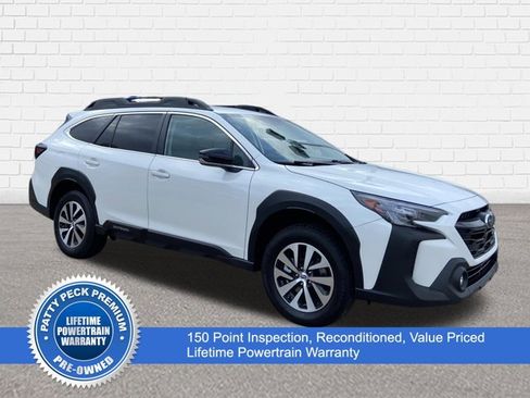 Used 2023 Subaru Outback Premium image 1