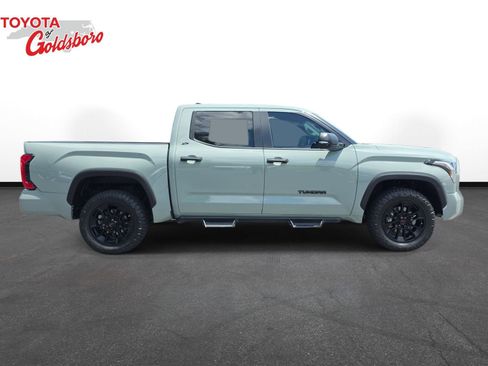 Used 2024 Toyota Tundra SR5 w/ SR5 Convenience Package AWD/4WD image 4