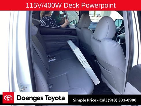 Used 2013 Toyota Tacoma 4x4 Double Cab w/ Limited Pkg image 10