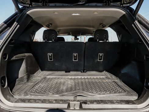 Used 2018 Chevrolet Equinox LT image 59