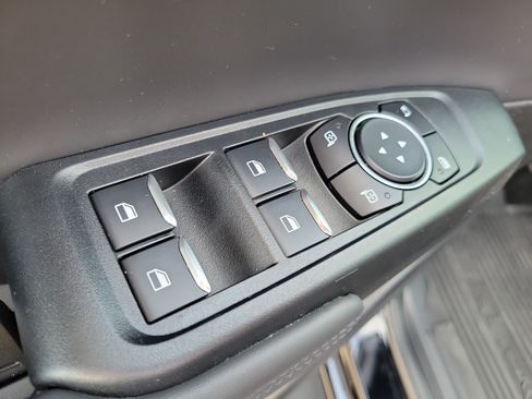 Used 2025 Ford Ranger Raptor AWD/4WD image 19