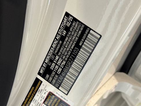 New 2025 Mercedes-Benz C 300 4MATIC Sedan image 36