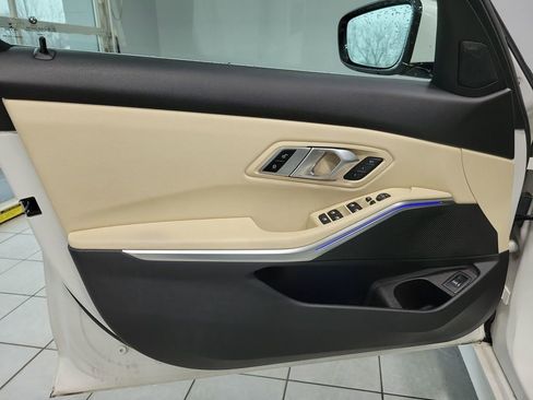 Used 2021 BMW 330i xDrive 330i xDrive image 33
