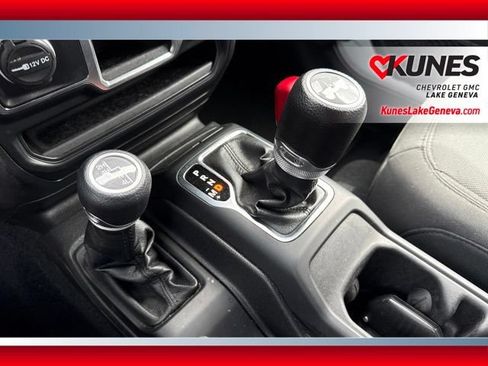 Used 2023 Jeep Wrangler Unlimited Sport AWD/4WD image 17