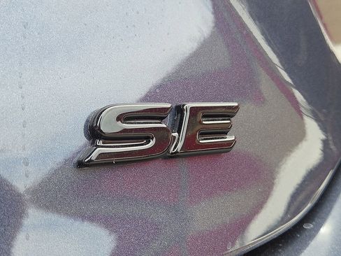 New 2026 Toyota Camry SE image 12