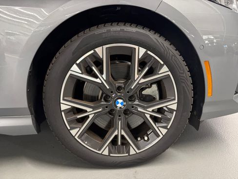 Used 2025 BMW 228i xDrive w/ Premium Package AWD/4WD image 9