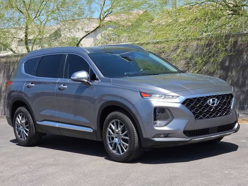 Used 2019 Hyundai Santa Fe AWD image 3