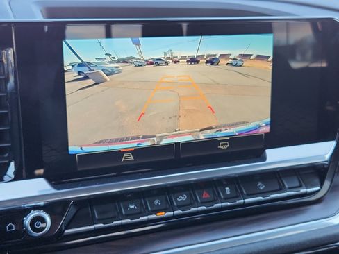 Used 2023 GMC Sierra 1500 SLT image 18