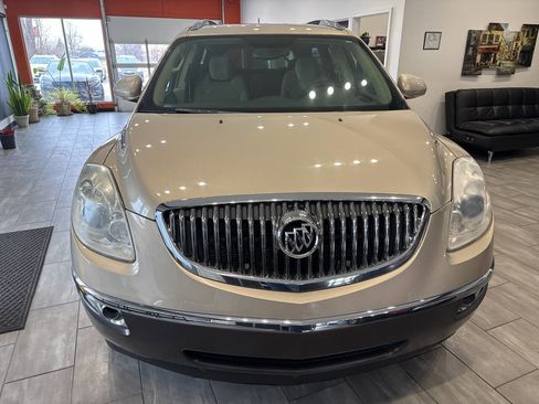 Used 2008 Buick Enclave CX w/ Driver Confidence Package image 8