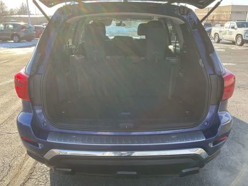 Used 2017 Nissan Pathfinder S image 30