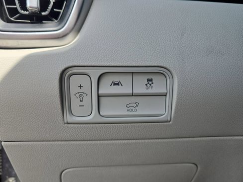 Used 2023 Kia Sorento EX w/ Panoramic Sunroof Package FWD image 22