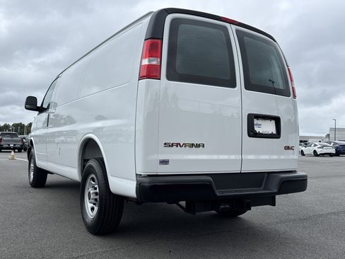 New 2025 GMC Savana 2500 w/ Driver Convenience Package image 8
