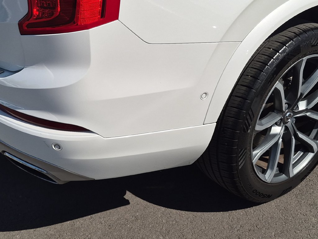 Used 2018 Volvo XC90 T6 Momentum w/ Convenience Package AWD/4WD image 24