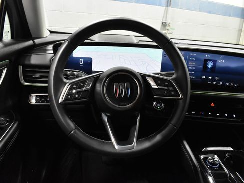 Used 2025 Buick Envision Preferred image 6