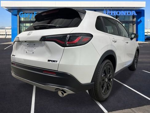 New 2026 Honda HR-V Sport image 5