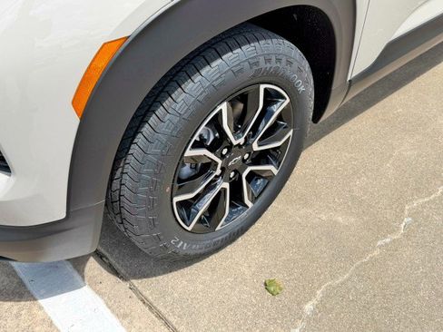 New 2026 Chevrolet TrailBlazer ACTIV FWD image 10