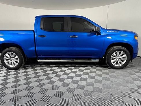 Used 2023 Chevrolet Silverado 1500 Custom AWD/4WD image 17