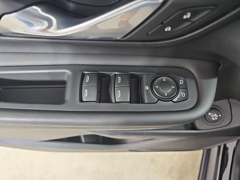 Used 2024 GMC Terrain SLT w/ Elevation Edition AWD/4WD image 33