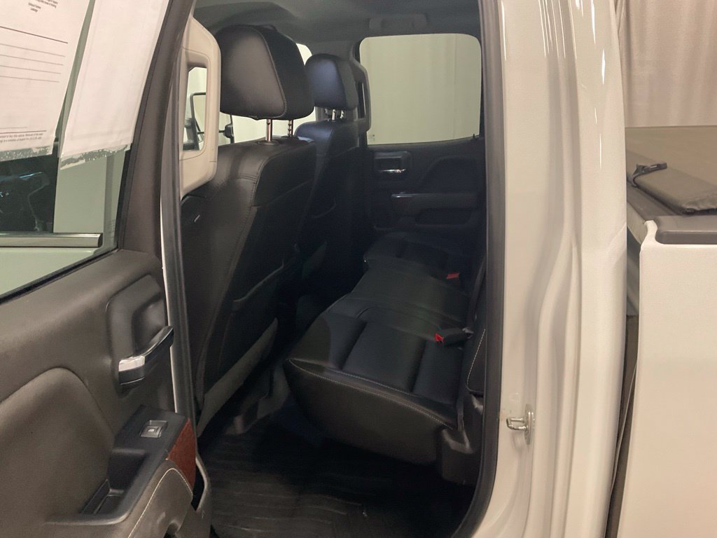 Used 2017 GMC Sierra 1500 SLT w/ SLT Premium Package AWD/4WD image 32