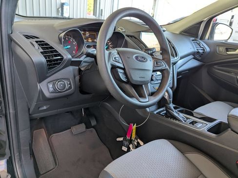 Used 2018 Ford Escape SE w/ SE SYNC Package FWD image 10