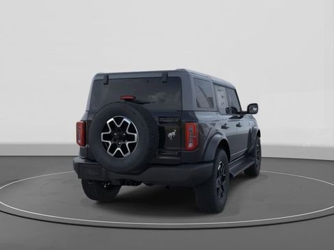 New 2025 Ford Bronco Outer Banks image 8